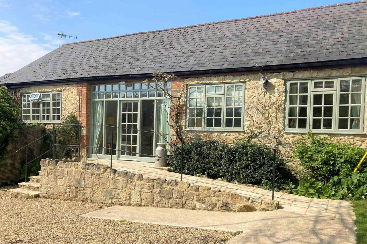 The Garlic Farm Villa Sandown Exterior photo